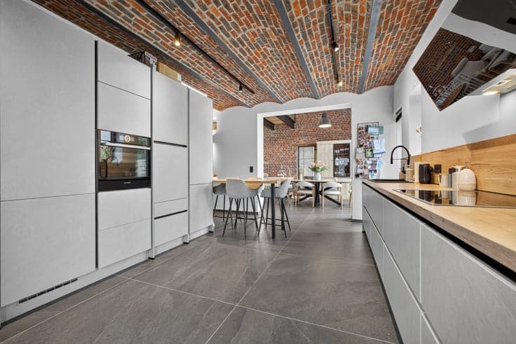 Modern 173 m² Eco-Friendly House in Bomal, Belgium