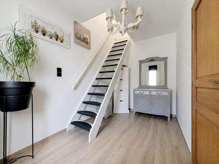 House in Enghien