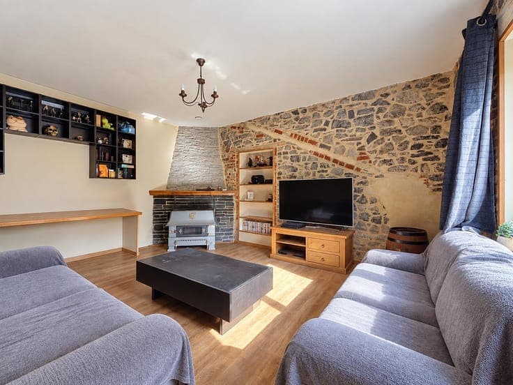 Sossoye… What if this stone house became yours