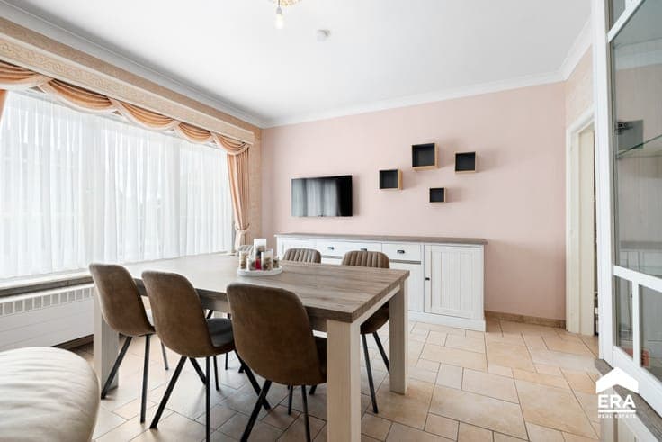 For sale: detached home in green Linter