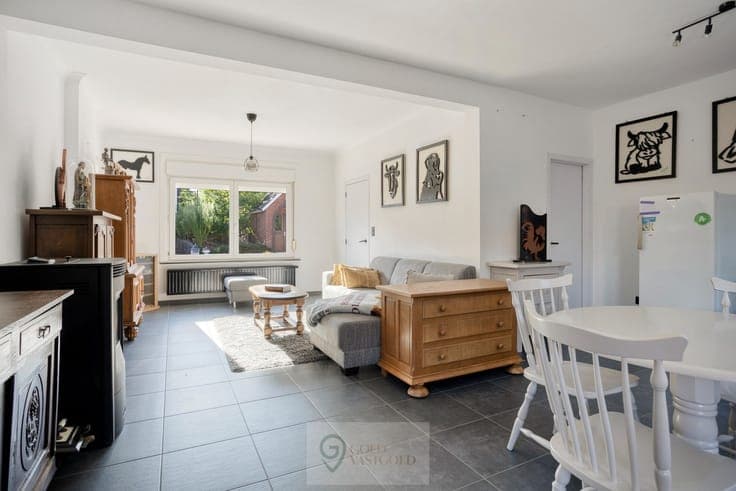 Instapklare woning met ruime tuin en garage in Aalst (Sin...