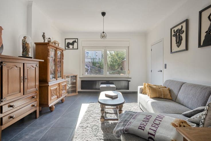 Instapklare woning met ruime tuin en garage in Aalst (Sin...
