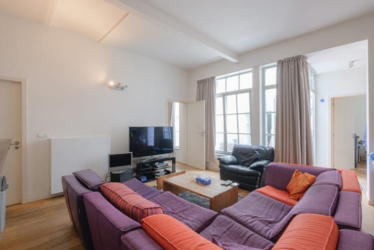 Ixelles Lakes: 3-bedroom house with rear garden