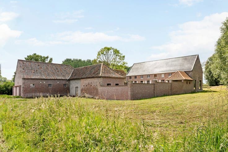 Farmhouse (Fermette)