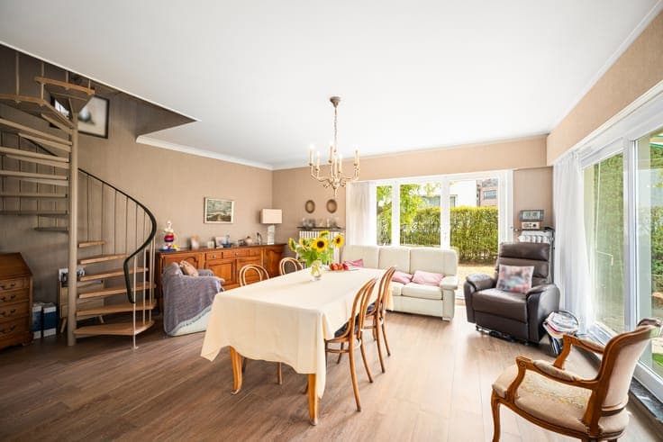 Karaktervolle woning op een gegeerde locatie in Knokke-He...
