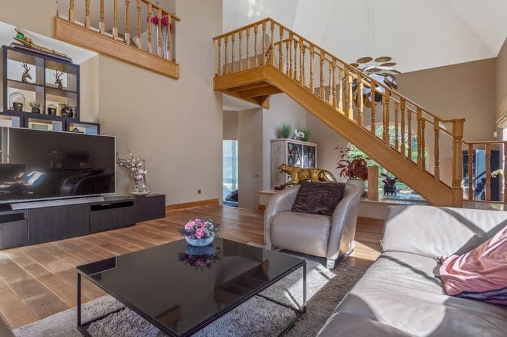 Spacious villa (413 m²) in prime location in Belsele