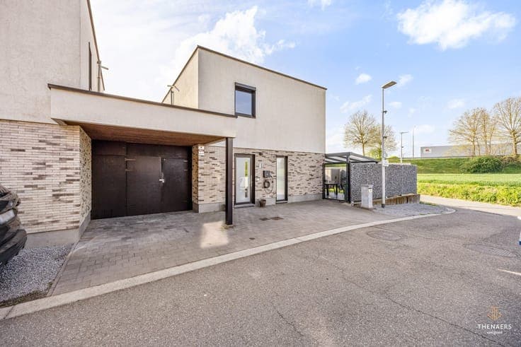 Energiezuinige woning met 3 slaapkamers op topligging in ...