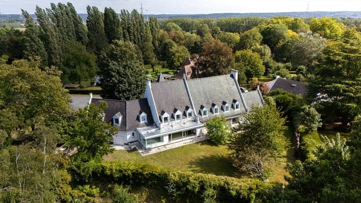 Vlieringenpark - Character villa with indoor pool