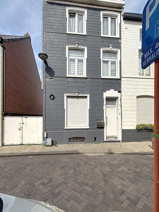 House of approx. 160m² + garden/terrace of approx. 75m²!