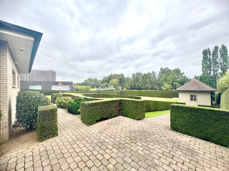RUIME STATIGE VILLA | 1.828 M²