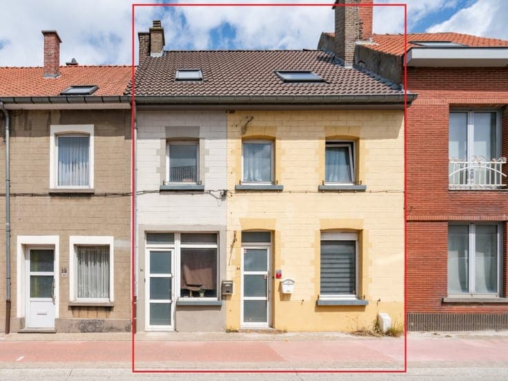 Two houses for sale near Grimbergen center