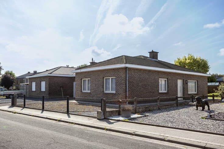 Cozy bungalow in Harelbeke (Stasegem)