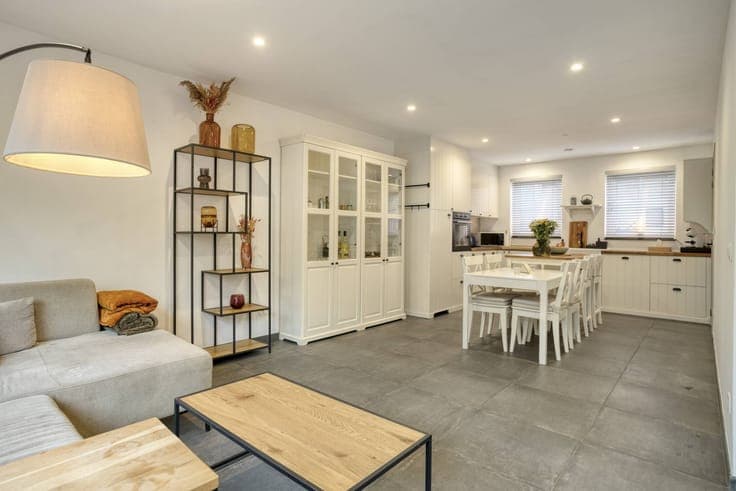Ready to move in, energy-efficient semi-detached building in