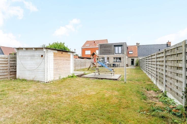 Ruime energiezuinige woning met grote tuin vlakbij centru...