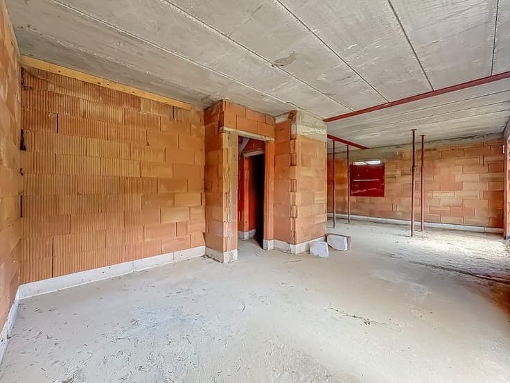 2 MAISONS EN GROS OEUVRE SEMI-OUVERT