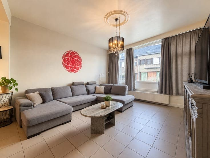 Te koop, Ruime gezinswoning met 3 slaapkamers en grote tu...
