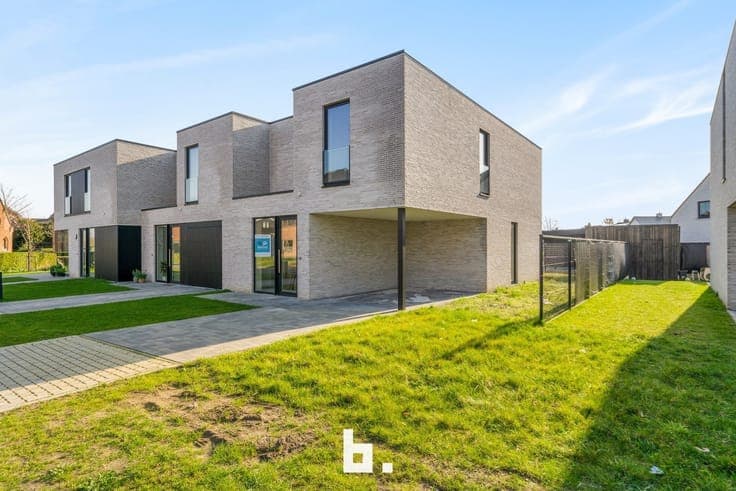 Modern villa