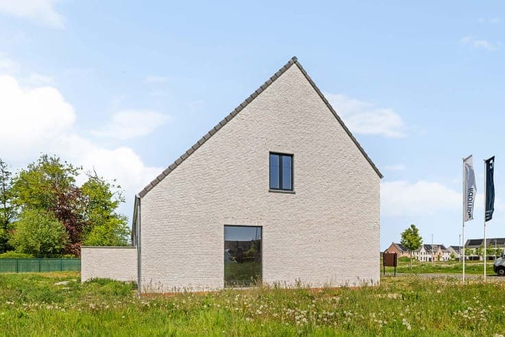 Landelijke nieuwbouw met 4 slaapkamers
