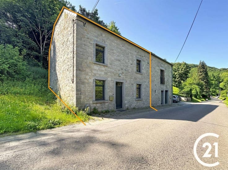 Maison 3 façades avec possibilité de profession libérale
