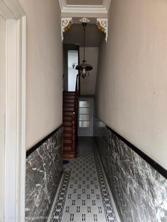 Stylish character townhouse in Ostend (5 BR).