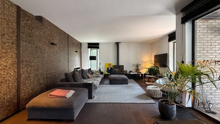 Architectural villa - perfect for a freelancer - located in