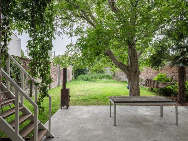 Exclusieve, architecturale split-levelwoning met ruime tu...