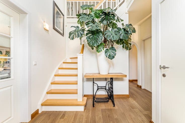 Rustig gelegen villa op een mooi perceel van 866 m² in Ro...