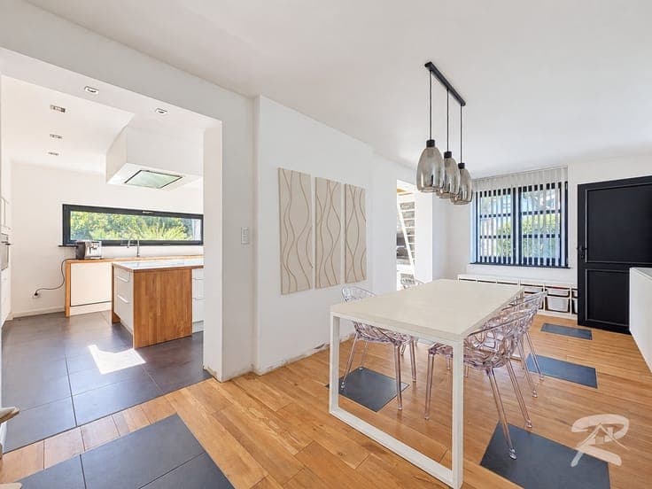 VILLA 4F - 4CH - GARAGE - RENOVE