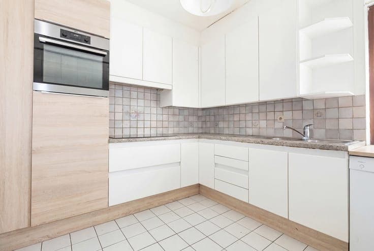 Beautiful 3 bedroom house with a study