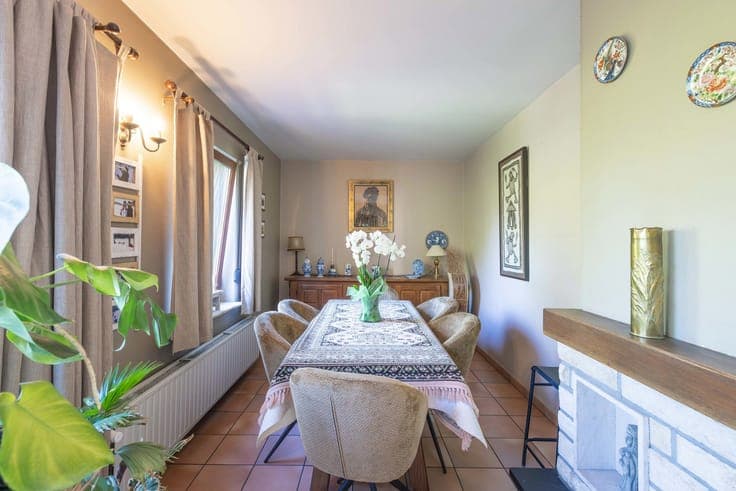Beautiful 3 bedroom house with a study