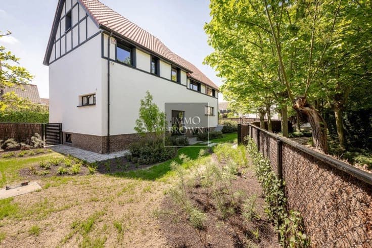 Renovated villa hidden in the lanes of the Zoute