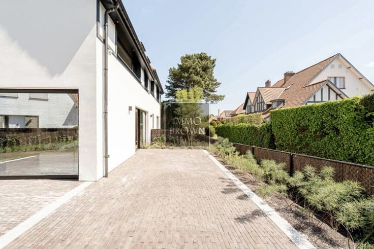 Renovated villa hidden in the lanes of the Zoute