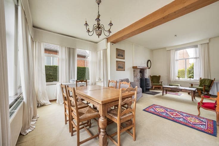 Statige woning op een mooi perceel!