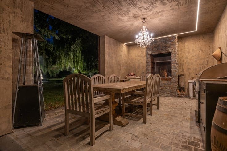 Unique, luxurious farmhouse with an indoor pool, spa, and go