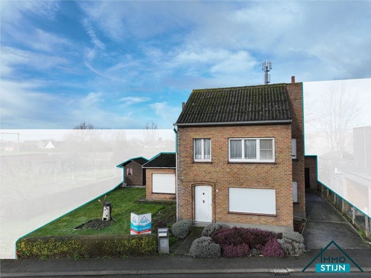 Ruime woning met drie slaapkamers