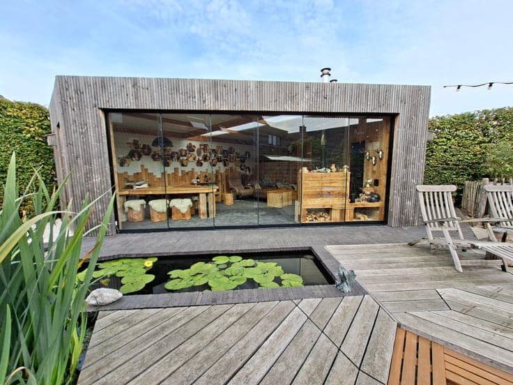 Ready-to-move-in family home - Starting price: €534.000