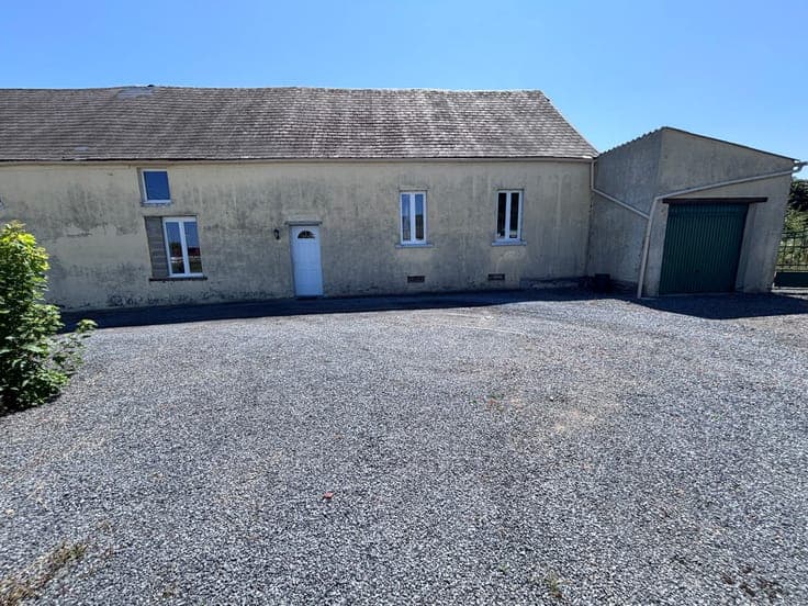House in Quevy-le-Grand