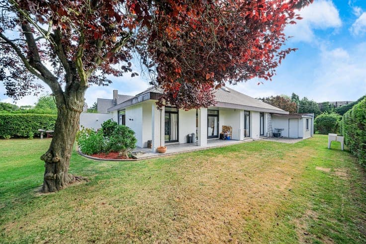 House in Orp-le-Grand