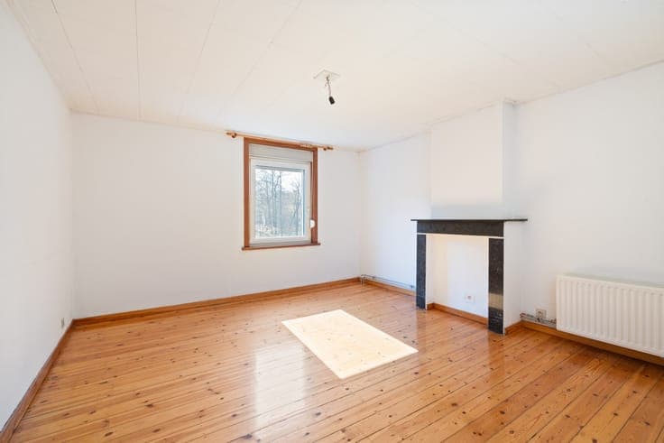 For sale in Meise: a cosy, semi-detached starter home.
