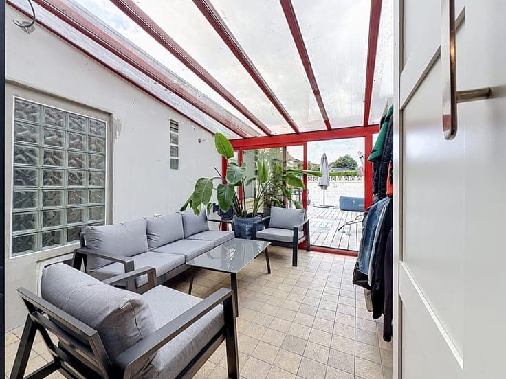 2-bedroom house with extra potential