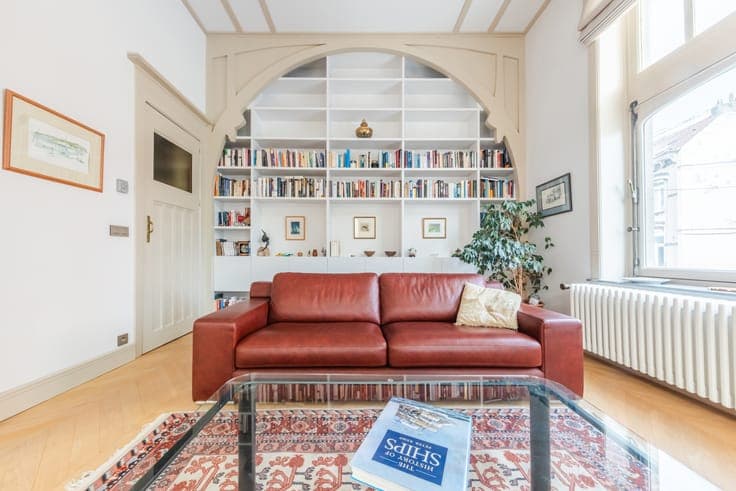 Art Nouveau townhouse - European Quarter