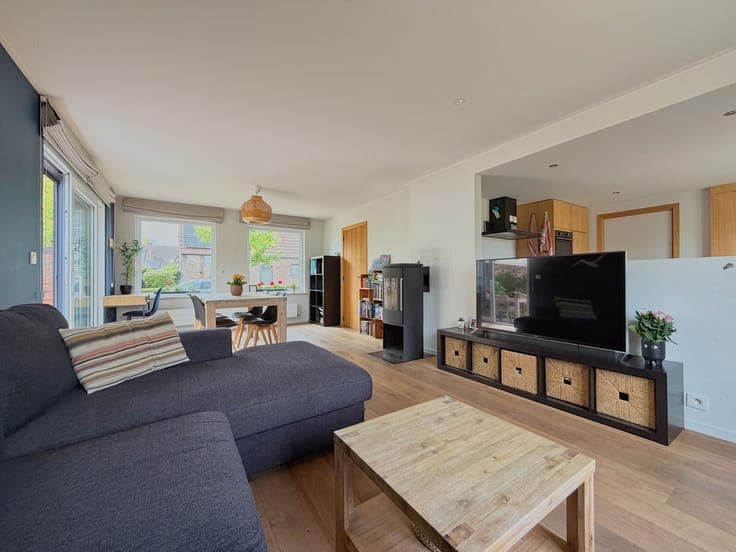 Instapklare, lichtrijke woning (3 slpks) + zonnige tuin