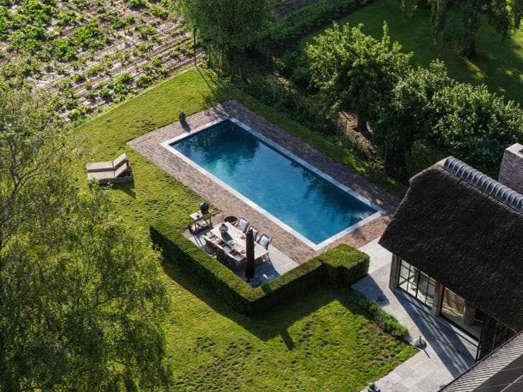 Exclusive Country Estate with Stunning Open Views