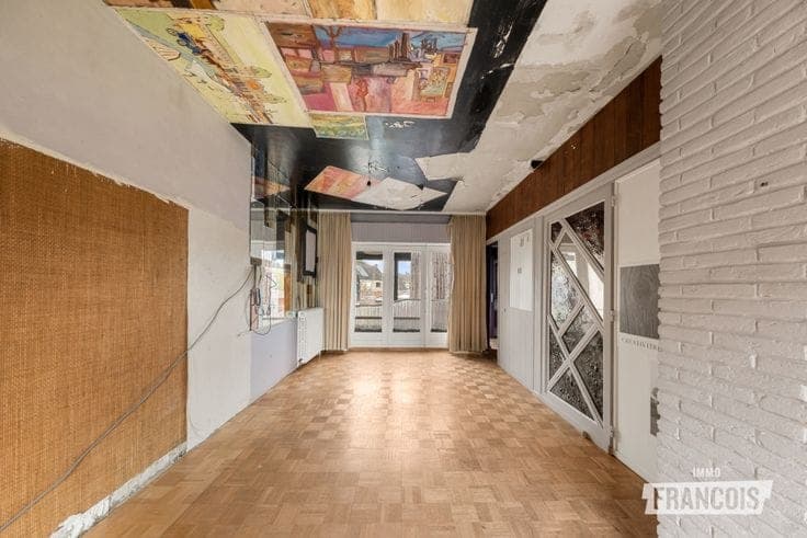 Renovation Property with Great Potential Near the Centre of…