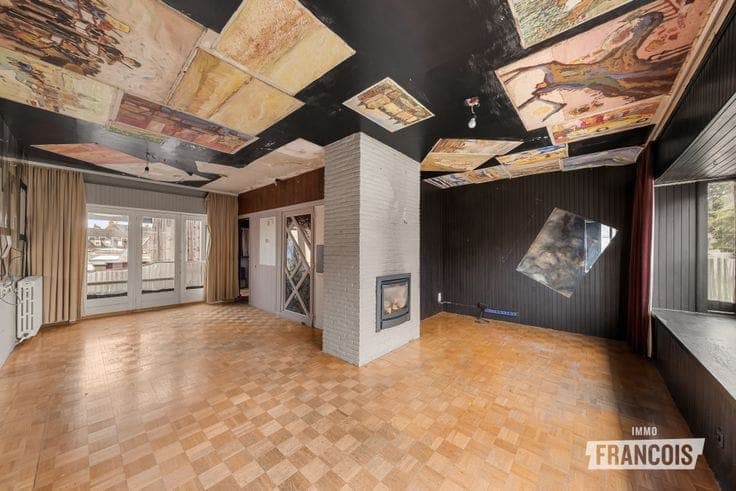 Renovation Property with Great Potential Near the Centre of…