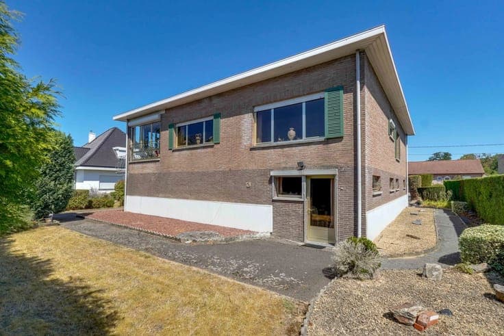 Charming villa with 2 bedrooms in Zoutleeuw