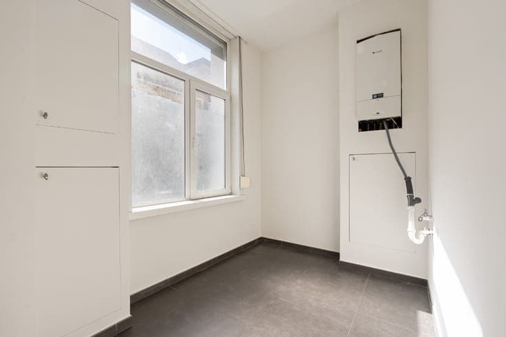Move-in ready home with 3 bedrooms and terrace in Aalst