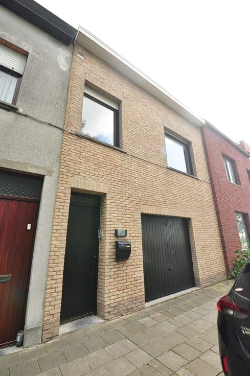 Goed gelegen woning met grote zonnige tuin
