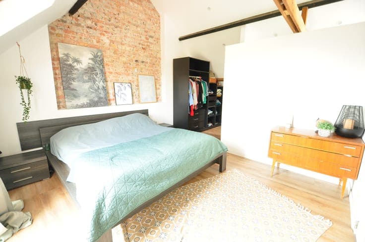 Goed gelegen woning met grote zonnige tuin