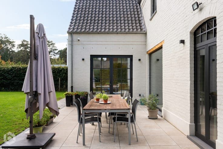 Luxe, energieneutrale villa met 5 slpkrs en prachtige tui...